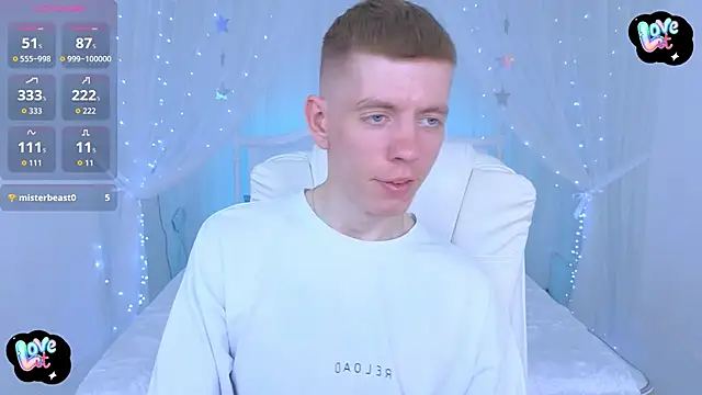 Cristian  Dior online show from 04/17/26, 09:45