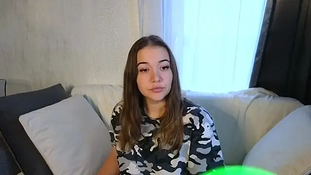 Biancka  online show from 11/25/25, 06:02