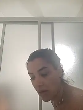 Snapshot of DESIRIE0609 chatting on 10/28/25, 12:30 DESIRIE0609 online show from 10/28/25, 12:30