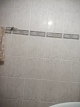 Snapshot of DESIRIE0609 chatting on 11/25/25, 02:17 DESIRIE0609 online show from 11/25/25, 02:17