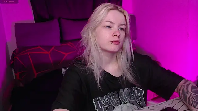 CherryNight6 online show from 04/22/26, 08:43