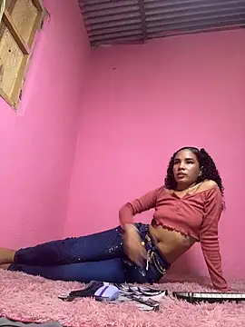 Gigi Scott  online show from 03/12/26, 01:23