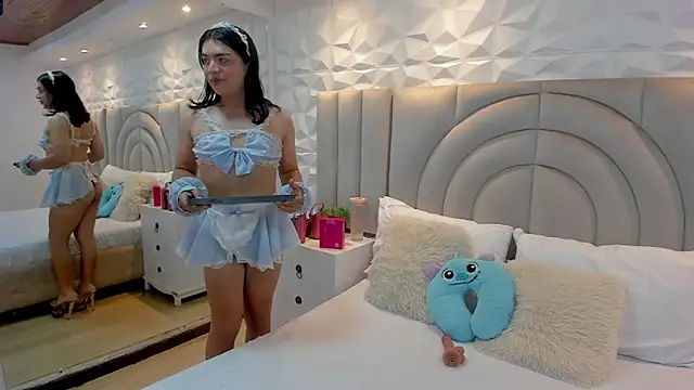 SweetKata  online show from 04/18/26, 11:58