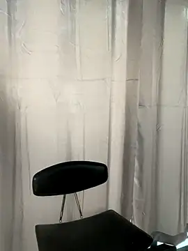 elliepixie online show from 11/23/25, 05:13