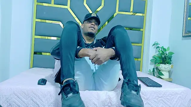 Neytanmalcon online show from 11/20/25, 08:52