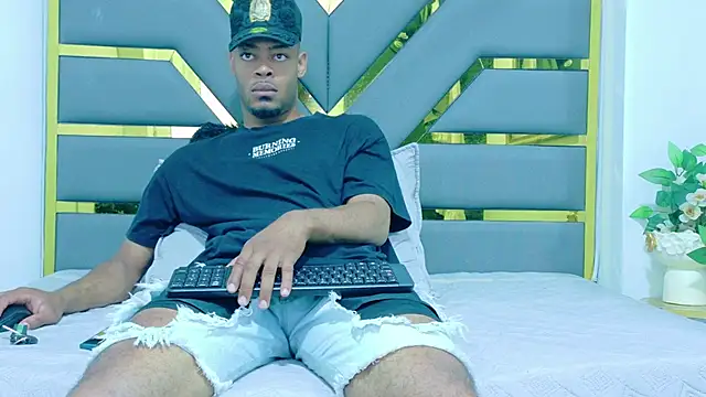 Neytanmalcon online show from 11/22/25, 09:03