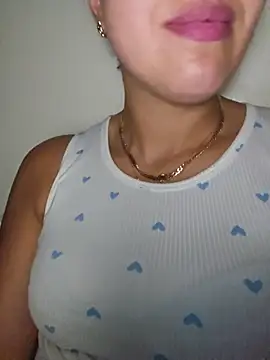 Snapshot of Sexy-girl chatting on 07/19/26, 11:30 Sexy-girl online show from 07/19/26, 11:30