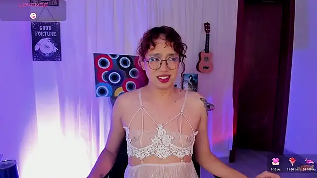AdelineEsposito online show from 07/21/26, 06:38