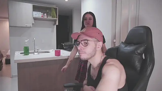 dan and daya online show from 11/18/25, 09:36