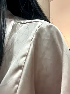 AbbyHank2 online show from 11/18/25, 04:44