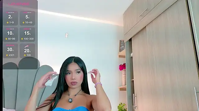 AbbyHank2 online show from 11/20/25, 05:34