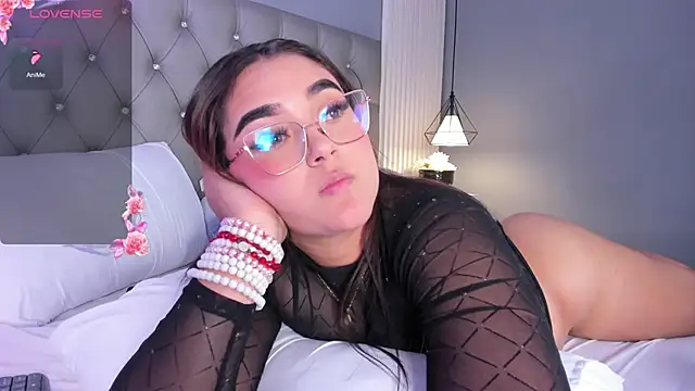 Anasha21 online show from 04/11/26, 07:45