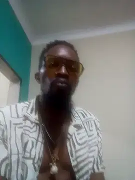 Snapshot of Blck420 chatting on 10/23/25, 09:35 Blck420 online show from 10/23/25, 09:35