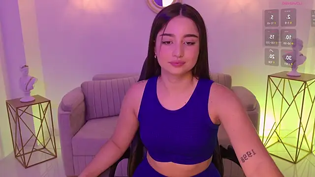 Snapshot of Ariana_Monroe01 chatting on 11/18/25, 03:01 Ariana Monroe01 online show from 11/18/25, 03:01