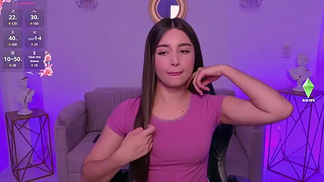 Snapshot of Ariana_Monroe01 chatting on 12/17/25, 02:17 Ariana Monroe01 online show from 12/17/25, 02:17