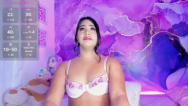 Snapshot of mishelbubble chatting on 01/07/26, 04:37 mishelbubble online show from 01/07/26, 04:37