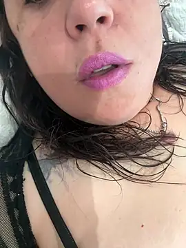 Snapshot of Rheetnena1 chatting on 01/14/26, 02:55 Rheetnena1 online show from 01/14/26, 02:55