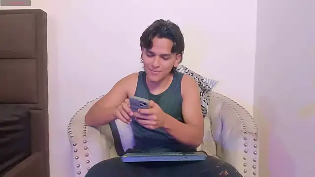 Salomon Mendoza online show from 10/27/25, 05:33