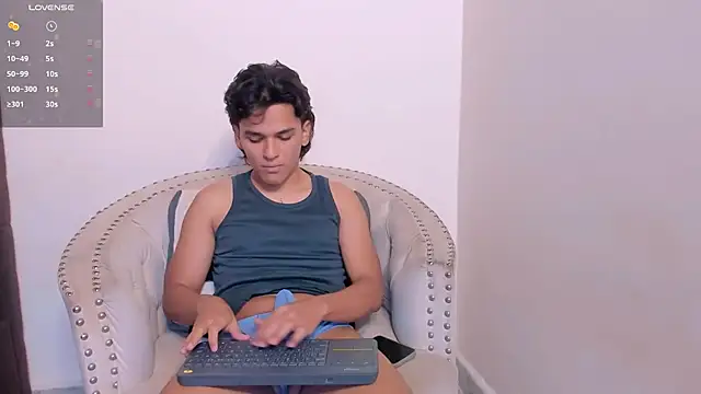 Salomon Mendoza online show from 10/30/25, 06:15