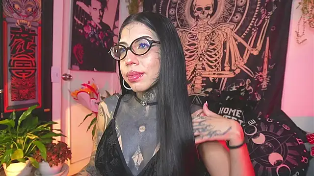 Snapshot of Dalia_Vorhees chatting on 06/10/26, 01:39 Dalia Vorhees online show from 06/10/26, 01:39