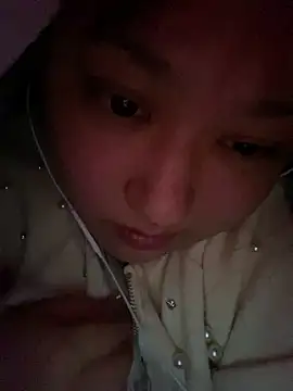 Snapshot of RIHO_riho_01 chatting on 02/09/26, 05:06 RIHO riho 01 online show from 02/09/26, 05:06