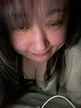 Snapshot of RIHO_riho_01 chatting on 03/11/26, 05:30 RIHO riho 01 online show from 03/11/26, 05:30