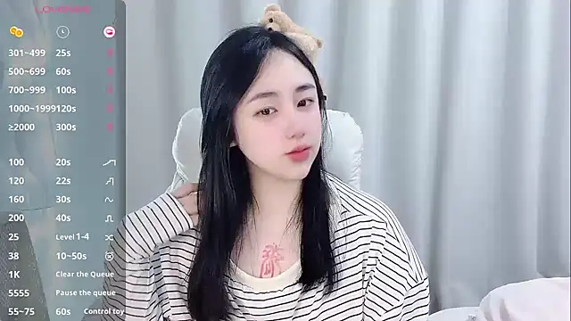 Love-hanzaizai718 online show from 04/18/26, 02:32