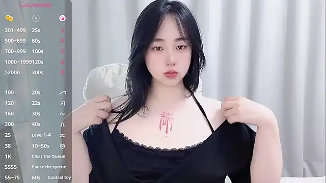 Love-hanzaizai718 online show from 04/20/26, 01:58