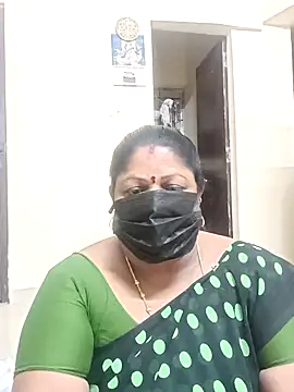 sreemamitha9 online show from 11/24/25, 11:48