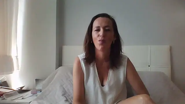 Snapshot of ArianaStarr chatting on 07/24/26, 07:17 ArianaStarr online show from 07/24/26, 07:17