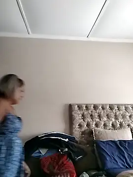 IndianLara online show from 04/20/26, 01:03