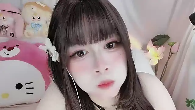 -zhuzhu-999- online show from 04/15/26, 07:10