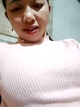 TRIEUTRIEU20 online show from 12/22/25, 12:35