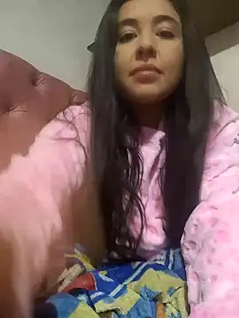 SantaRameriz online show from 10/31/25, 04:08