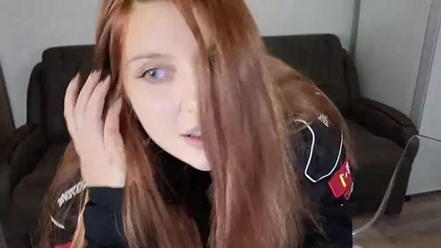 Anastelle online show from 11/21/25, 10:52