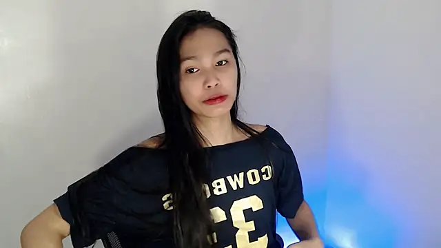  Lachica  online show from 10/23/25, 11:24