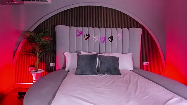 AmyColman  online show from 02/14/26, 12:35