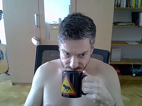 delayclose   online show from 03/08/26, 01:59