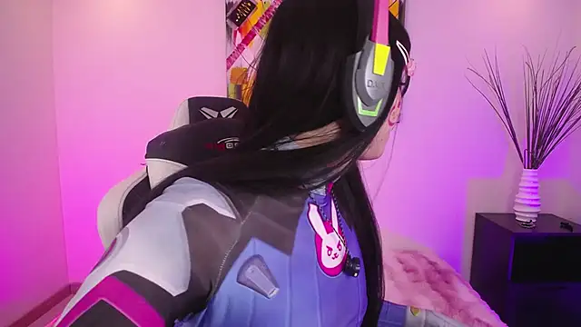 Damiian20  online show from 04/04/26, 12:13