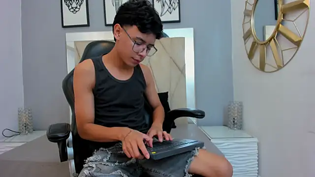 adams bobby online show from 03/05/26, 11:06