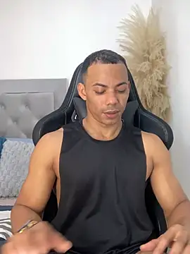 Snapshot of jony_Oconnor chatting on 01/11/26, 12:43 jony Oconnor online show from 01/11/26, 12:43