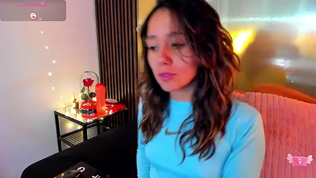 LunaaMorena online show from 12/15/25, 02:32