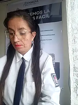 Valentina--1 online show from 01/05/26, 06:33