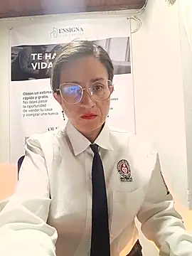 Valentina--1 online show from 05/21/26, 10:22