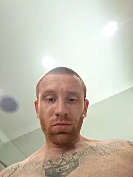 derrik987zzz online show from 10/28/25, 12:09