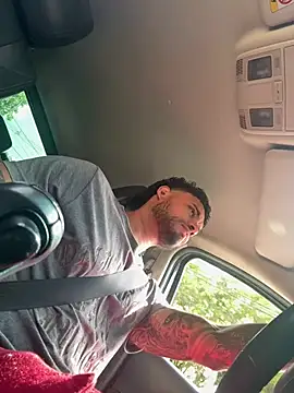 AUSTINN TORRES online show from 03/31/26, 03:01