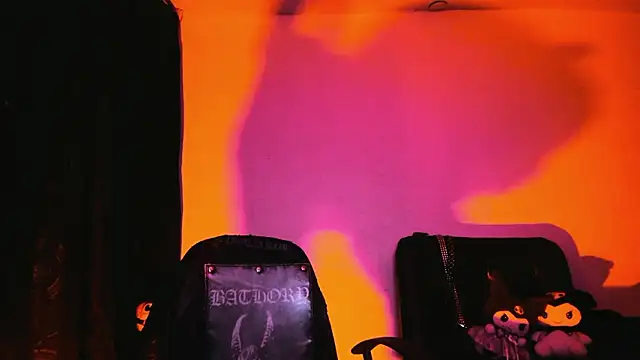 Yueeclipsa online show from 02/15/26, 04:09