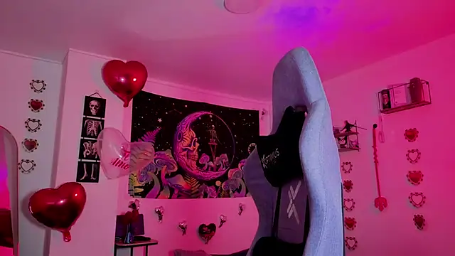 AshGraven online show from 02/13/26, 03:02