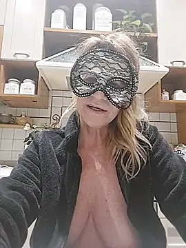 susylux online show from 04/05/26, 05:21