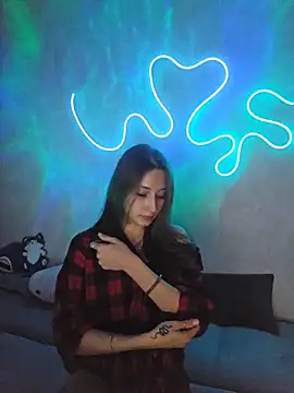 Emma Wilsons online show from 11/23/25, 02:17